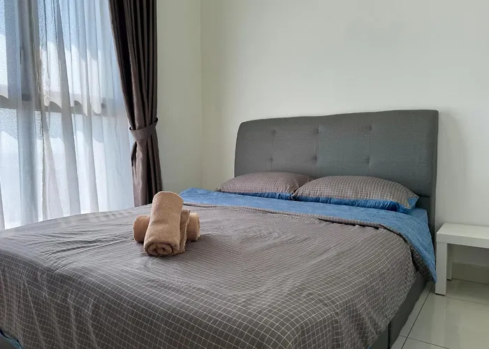 Eco Nest @3Bedroom High Floor By Hauzcinta