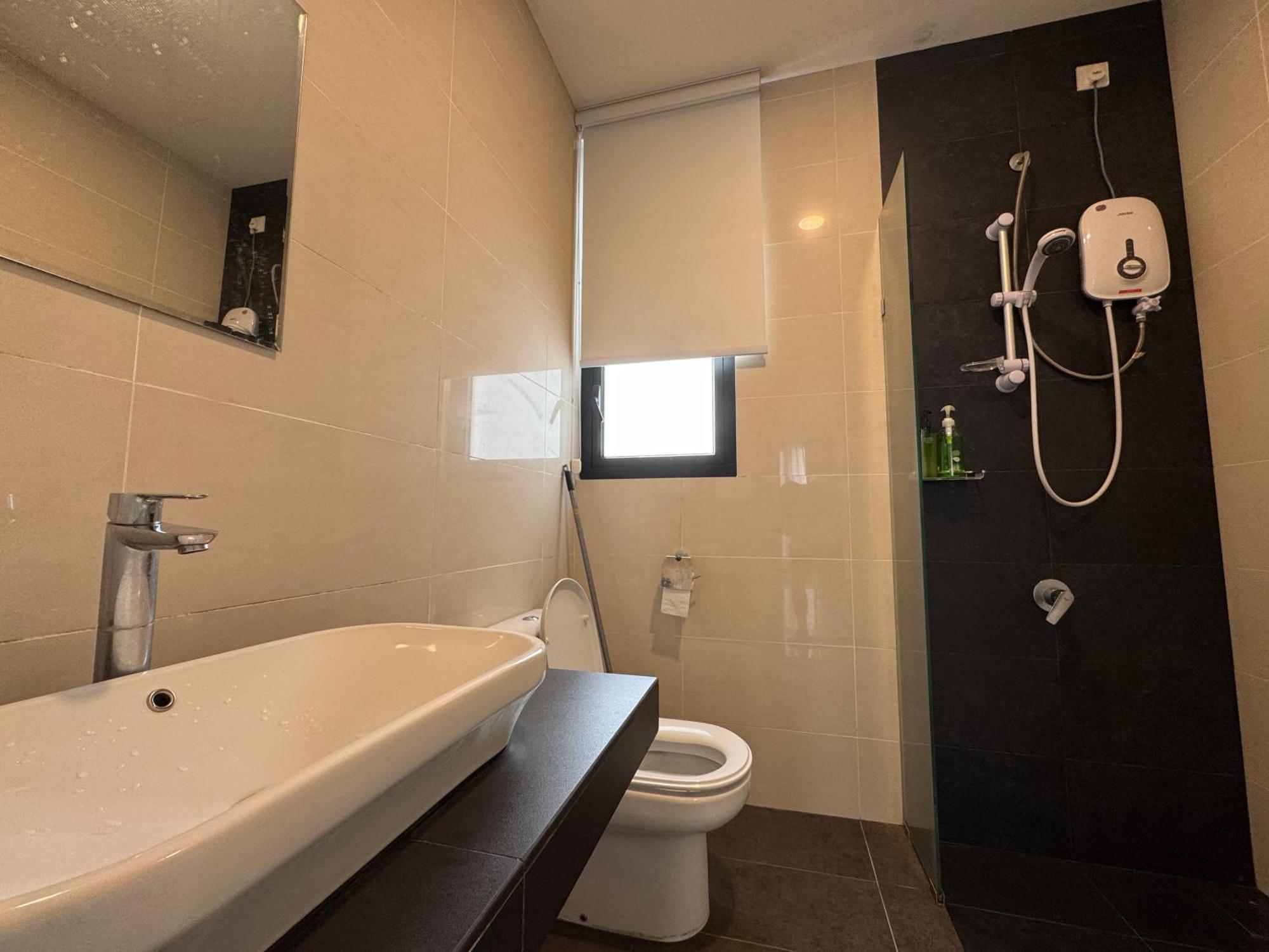 Apartment Eco Nest @3bedroom High Floor By Hauzcinta