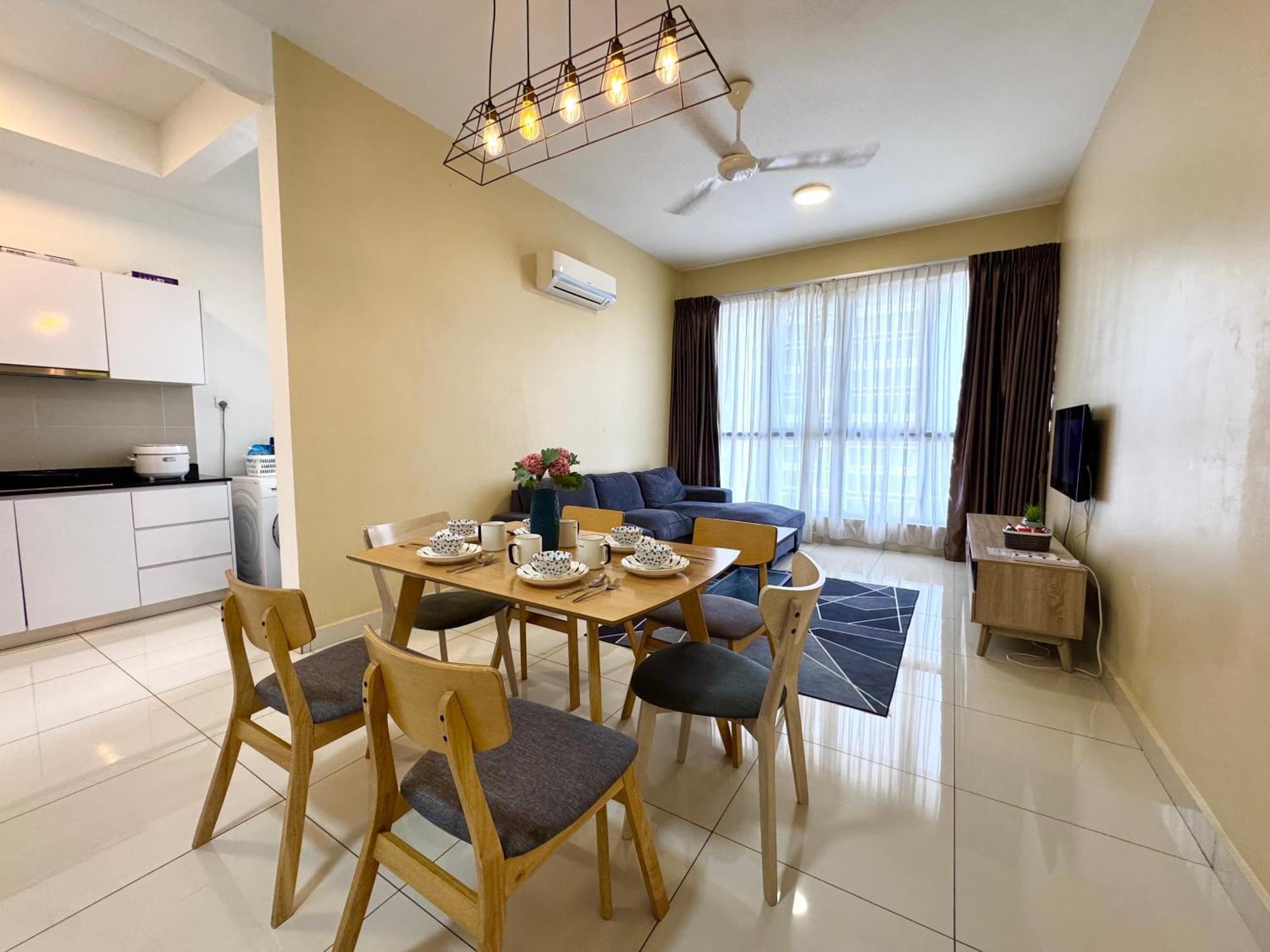Apartment Eco Nest @3bedroom High Floor By Hauzcinta